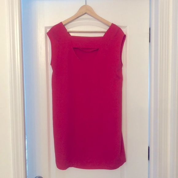 Bright pink Cynthia Rowley dress, key hole back. - Picture 4 of 4